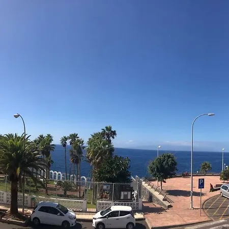 With Sea View In Apartment Callao Salvaje