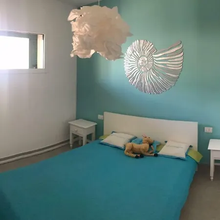 Apartman With Sea View In